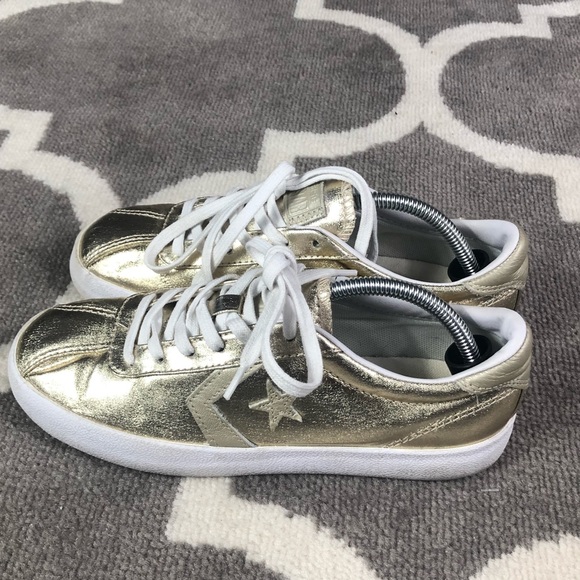 Converse Sneakers Womens Size 7 Metallic Breakpoint Shoes Gold Star - Picture 4 of 10